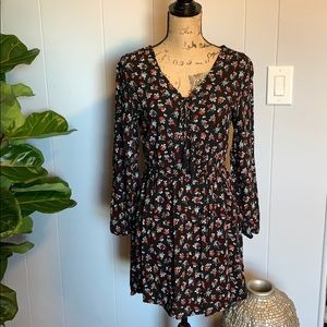 Long Sleeve Black and Red Floral Print Dress - S